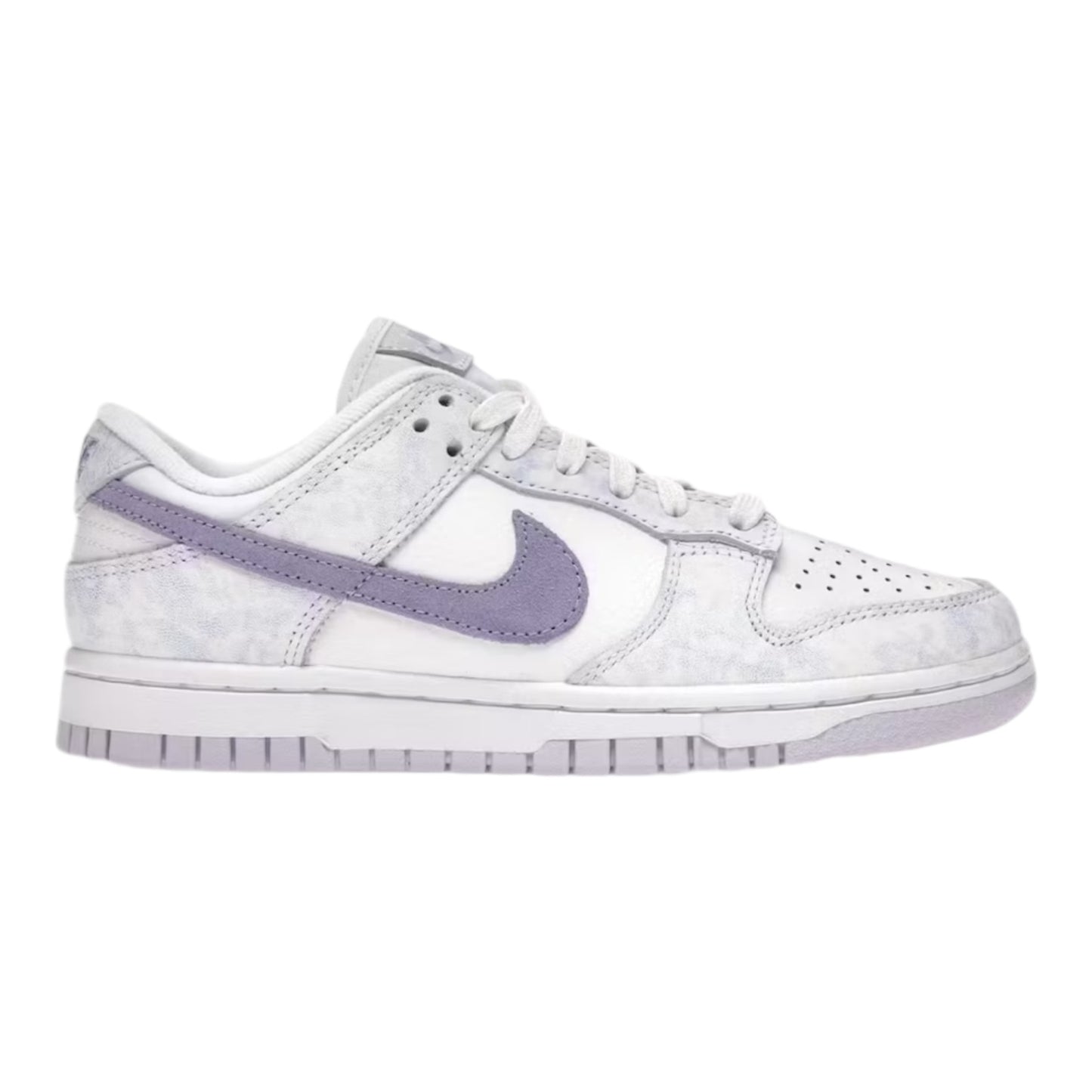 Dunks Low “Purple Pulse”