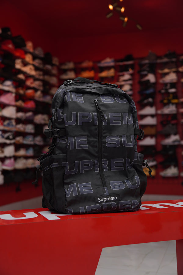 Supreme BookBag Horizontal
