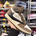 1 Retro “Travis Scott”