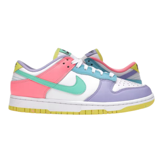 Dunks Low “Easter Candy”