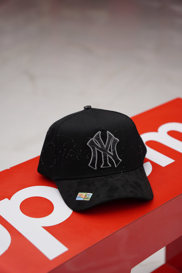 CF Yankees Black Cap