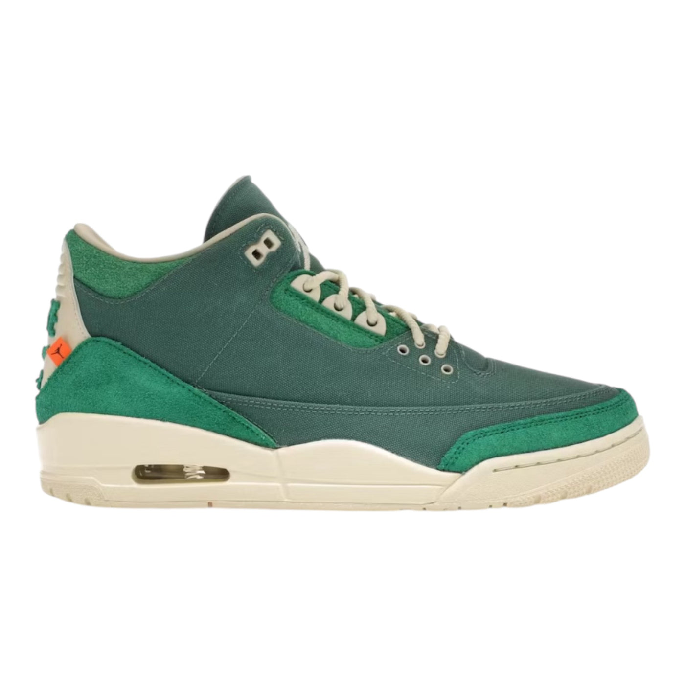 3 Retro “Nina Chanel”